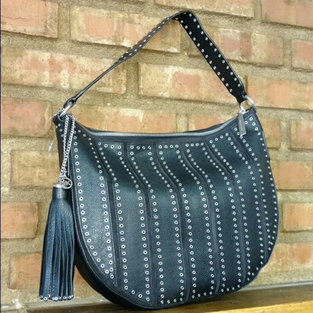 Michael Kors Grommet Hobo